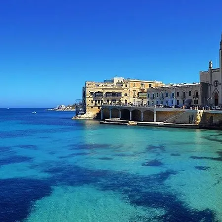 Appartement Splendid 2br Apartment, Steps To St Georges Bay San Ġiljan